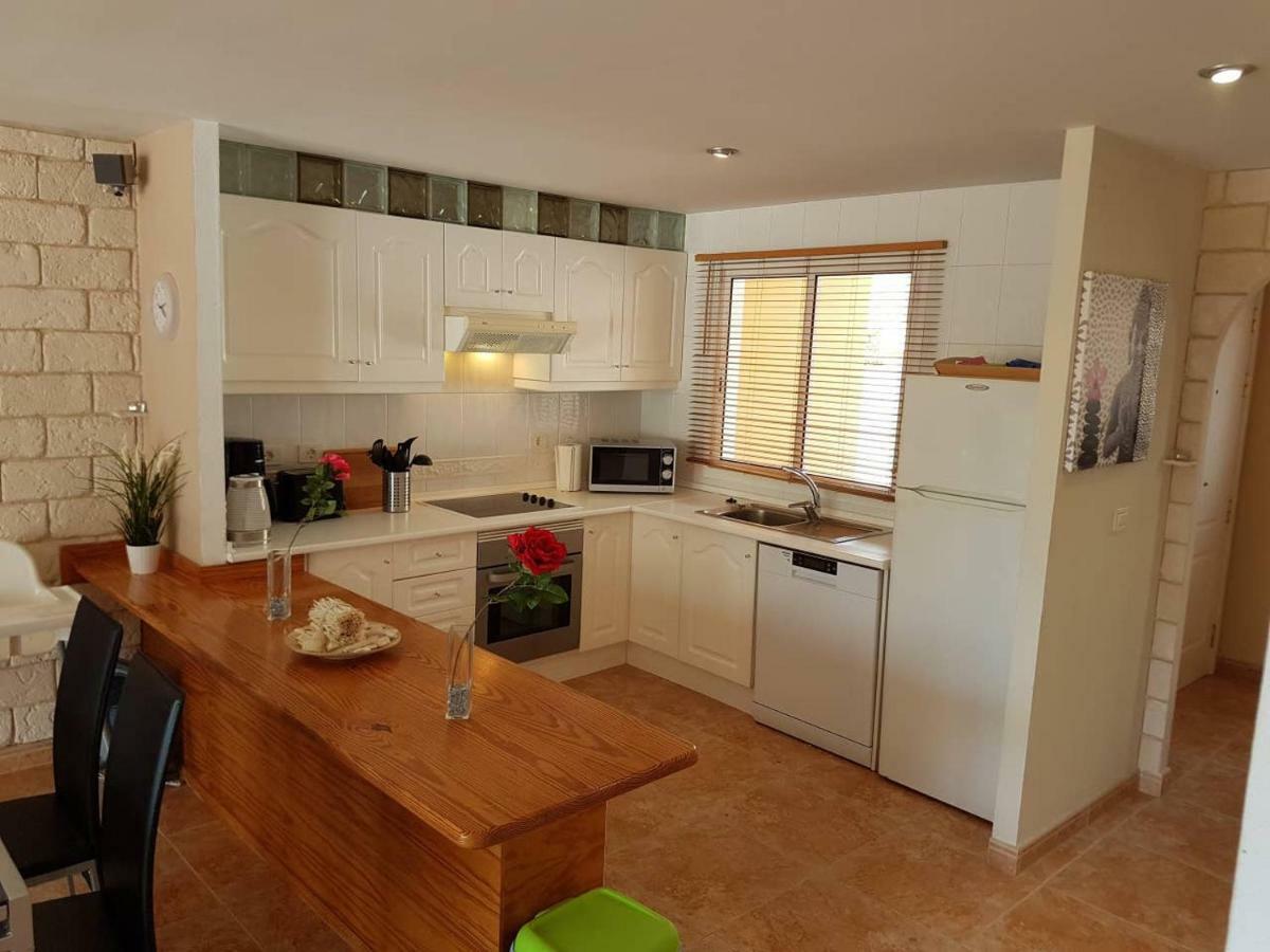 Villa Roque Del Conde With Fantastic Sea View, Terrace, Pool, Wifi, Sat-Tv, Garage Costa Adeje  Exteriér fotografie